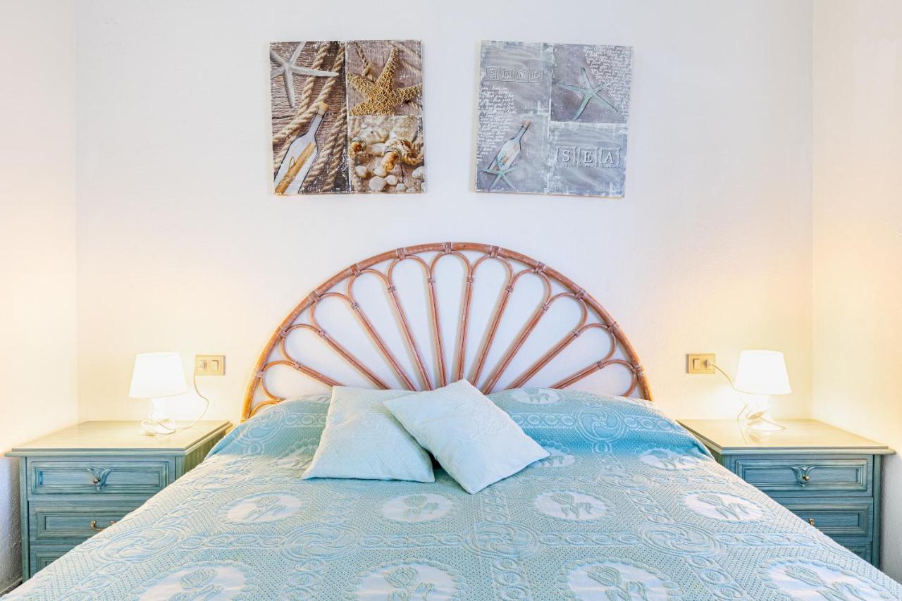 Appartement Trilocale A 200 Mt Dal Centro à San Teodoro  Extérieur photo